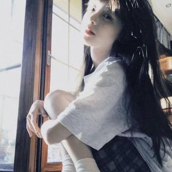 红色八爪女